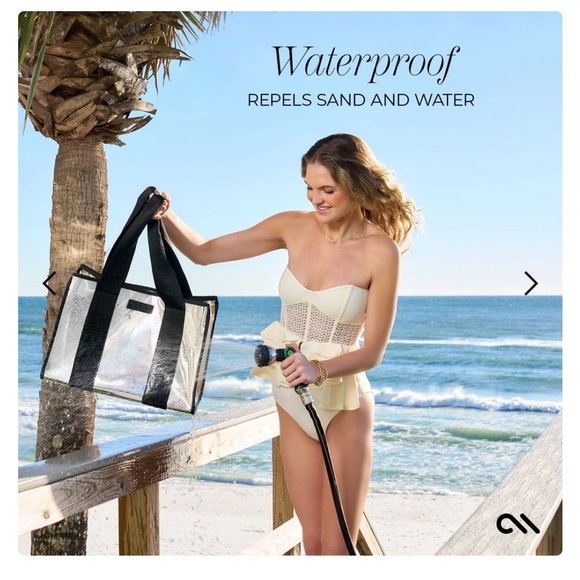 Case-Mate Iridescent Jelly Tote Bag with Pouch - Picture 12 of 13